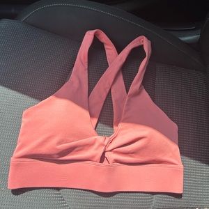 NWOT Fabletics Twist Front Sports Bra Pink Size Small
